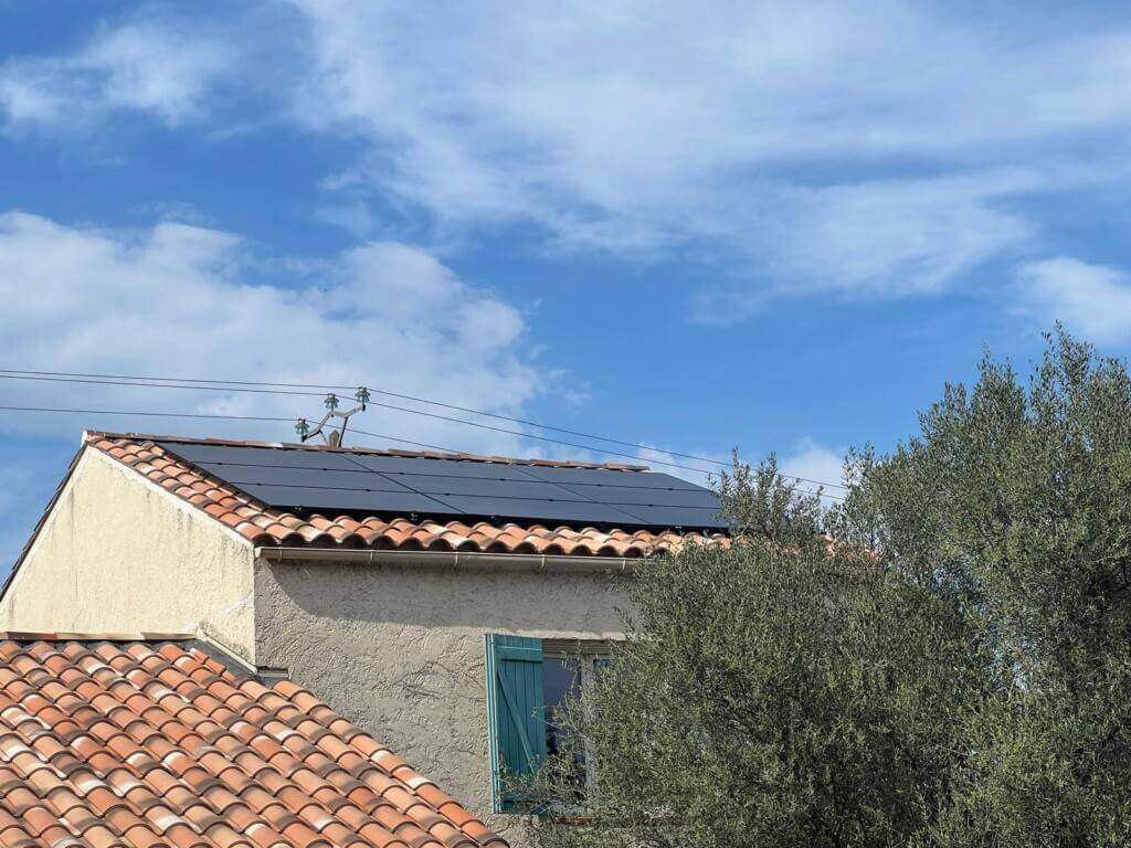 Installation photovoltaique par RDG Energy à Pignans 83 Sunpower P6 410WC avec onduleur Huawei