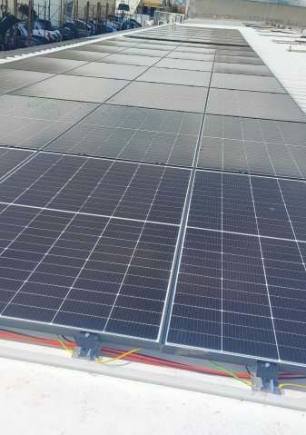 Installation solaire de 36 kWc en panneaux Trina Vertex S avec onduleur Huawei