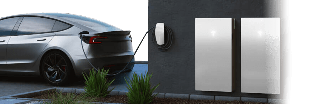 Voiture électrique en recharge à domicile avec batteries Tesla Powerwall 3