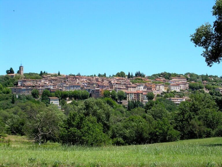 Village de Bagnols-en-Forêt, Var