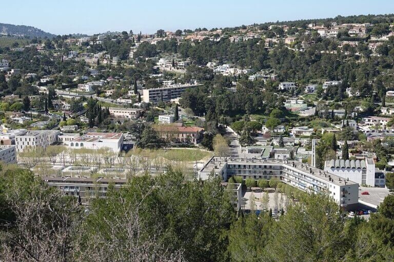 Centre-ville de Carnoux-en-Provence, Bouches-du-Rhône