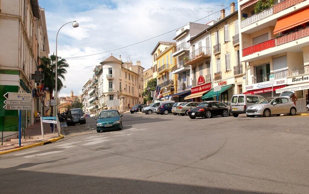 Place du Général-Leclerc au Cannet, Alpes-Maritimes