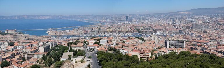 Marseille vue depuis Notre-Dame-de-la-Garde, Bouches-du-Rhône