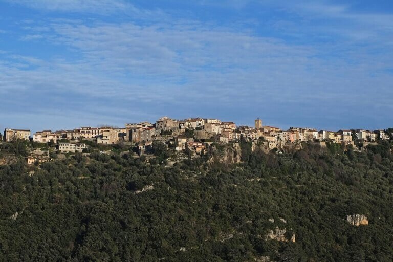 Village de Saint-Cézaire-sur-Siagne, Alpes-Maritimes